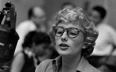 [爵士音乐87期] 布洛森·迪儿莉 Blossom Dearie - Greatest Hits 精选：永不凋零的“亲爱小花”