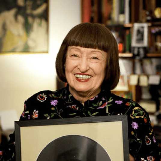 [爵士音乐89期] 希拉·乔丹 (Sheila Jordan) - Greatest Hits 精选：人声爵士的自由灵魂