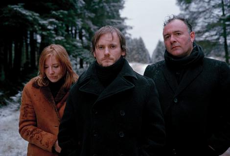 [ Trip-Hop 11期 ]  (Portishead) - Greatest Hits 精选：潮湿胶片与破碎心碎的黑色电影之声