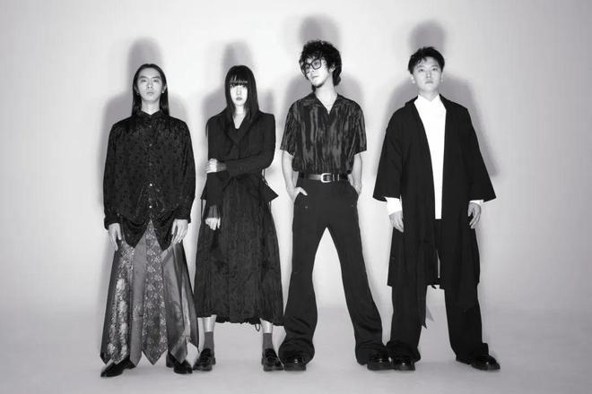 [独立摇滚 / 另类摇滚] 八仙 8Immortals  - 极乐大厦揭幕 Inauguration of the Pleasure Dome：一场迷津深处的霓虹幻梦 封面